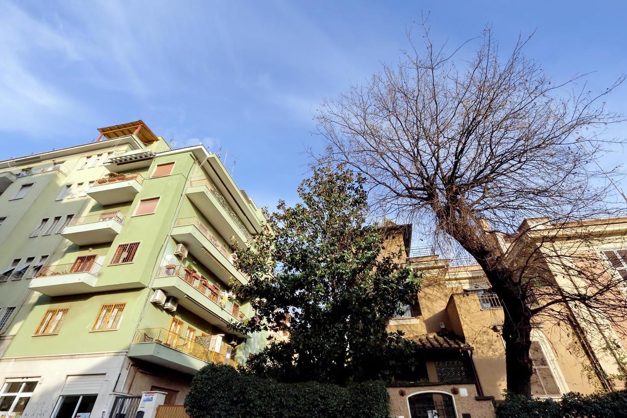 I Pini Di - Rooms&suites Bed & Breakfast 2*