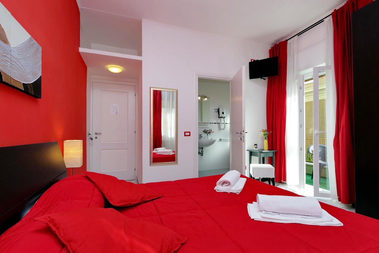 I Pini Di - Rooms&suites Bed & Breakfast 2*